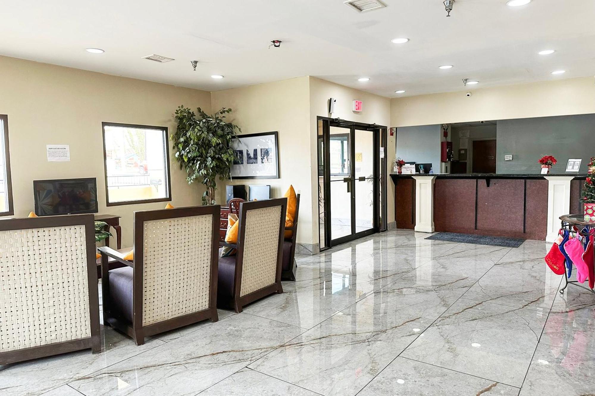 Oyo Hotel Rome West Ga Exterior foto