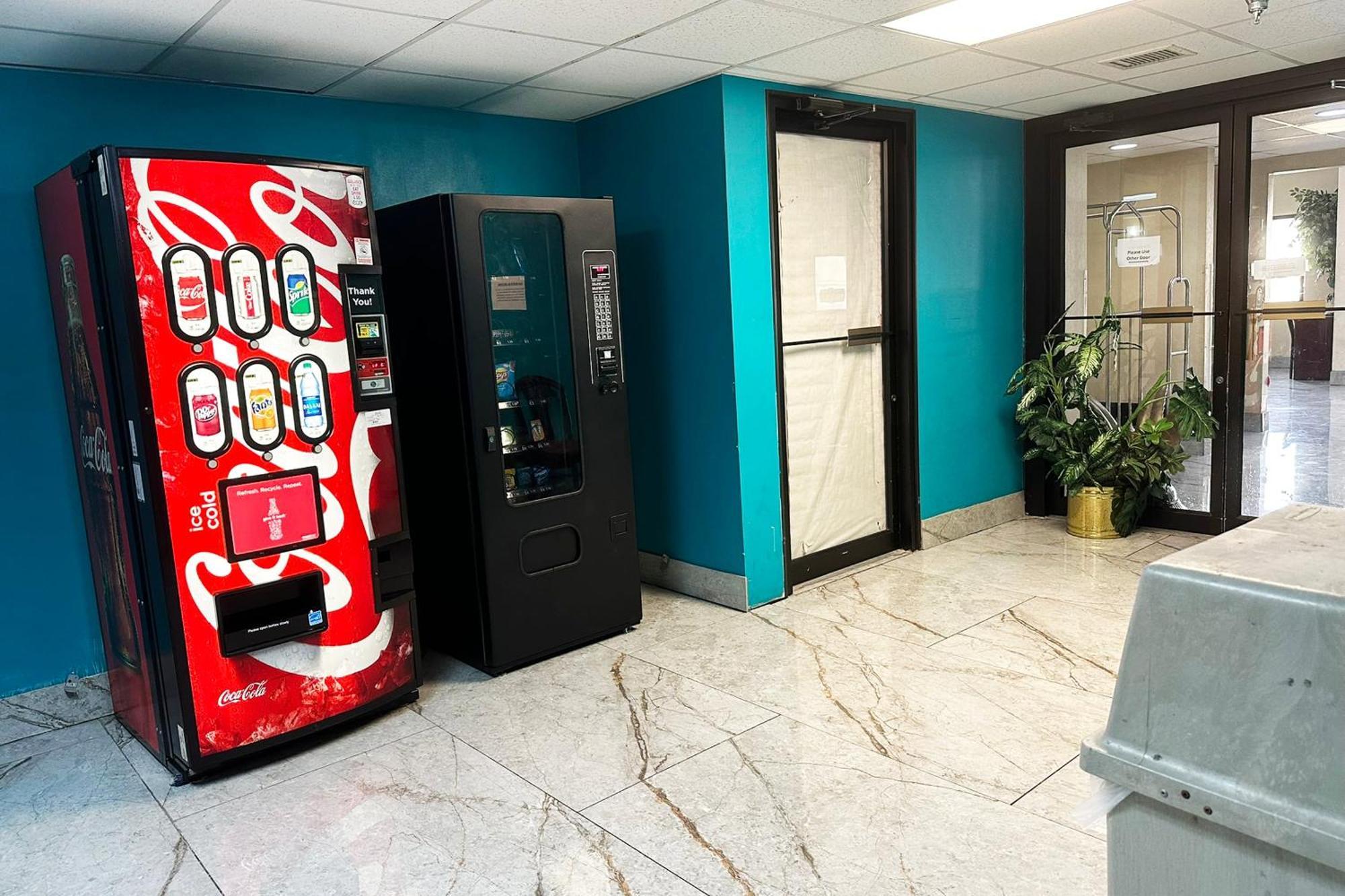 Oyo Hotel Rome West Ga Exterior foto