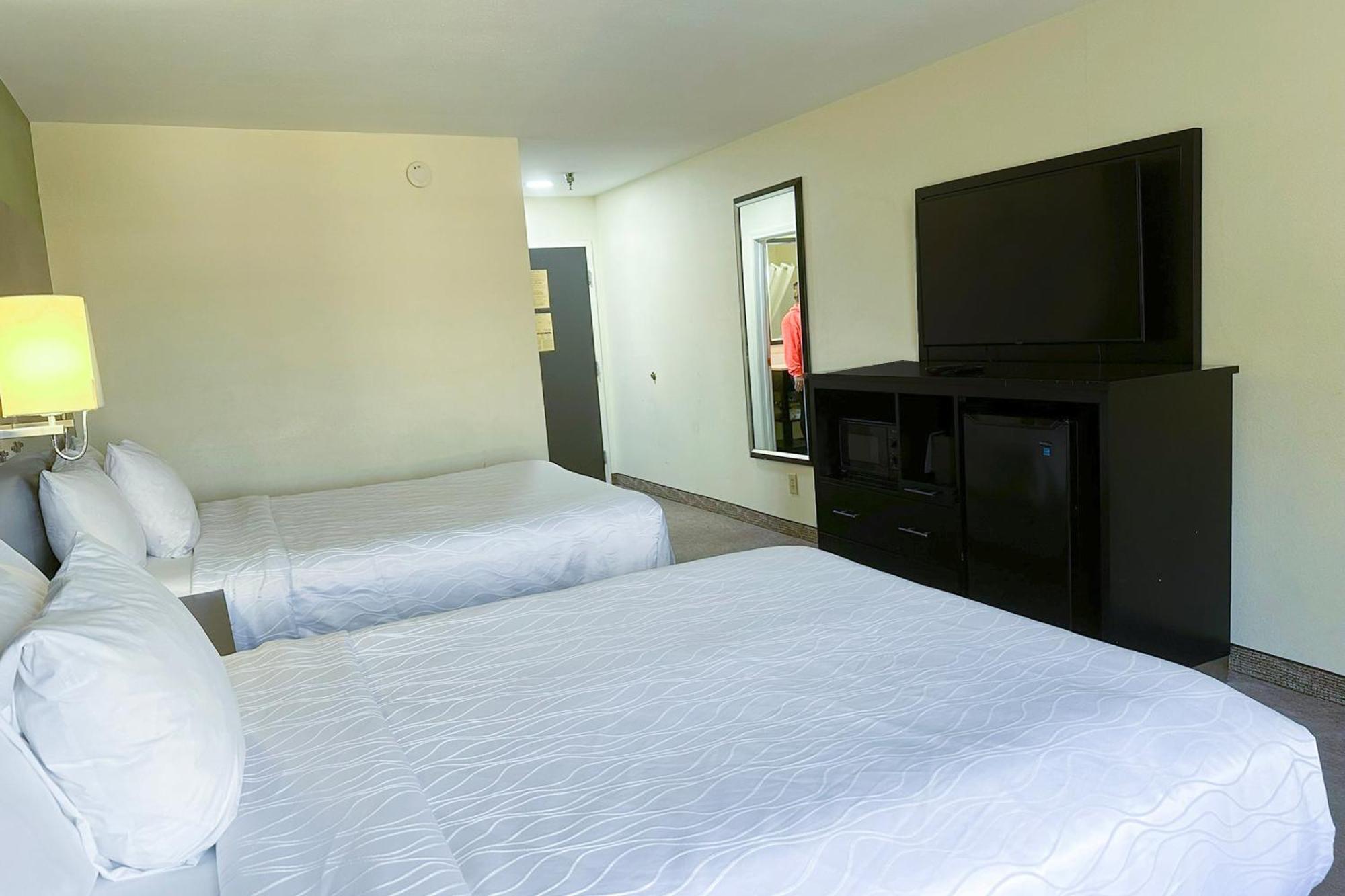 Oyo Hotel Rome West Ga Exterior foto